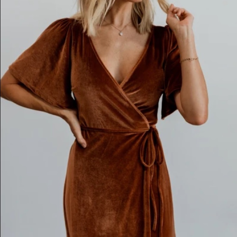 Baltic Born velvet wrap dress “Meghan spice”